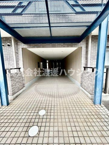 エクセレント江坂のエントランス
