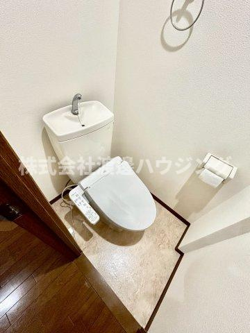 エクセレント江坂のトイレ