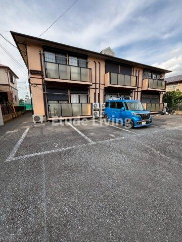 フローラふじみ野Bの駐車場