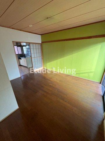 クロノス上福岡の洋室