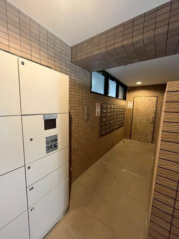 【設備】 | JGMヴェルデ友丘・壱番館 | 宅配ボックスがあるので不在時でも荷物を受け取ることができます