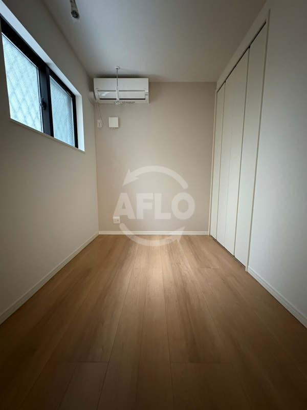 モアナ鷹合の洋室