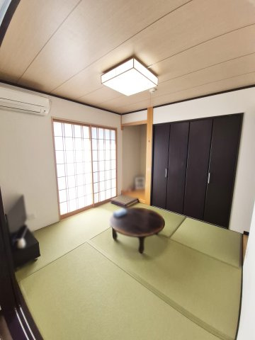 【和室】 | 日吉町胡麻猫鼻　イングランドヒルズ　一戸建 | 和室6帖、落ち着いた雰囲気です