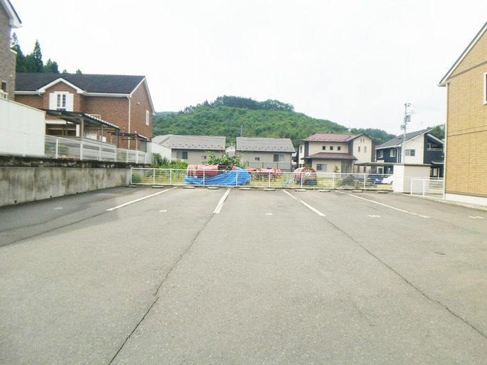 ローズコート水道橋　Bの駐車場
