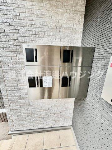 トゥジーテのその他共用部分|宅配BOX付いてます