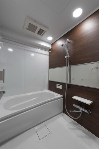 レジディア六本木檜町公園の浴室