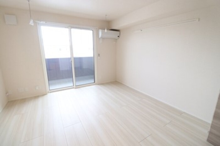 D-room姉体の居間・リビング
