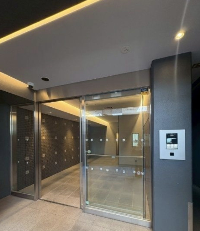 ザ・パークハビオ本郷菊坂のエントランス