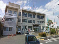 伊勢原警察署まで1437m