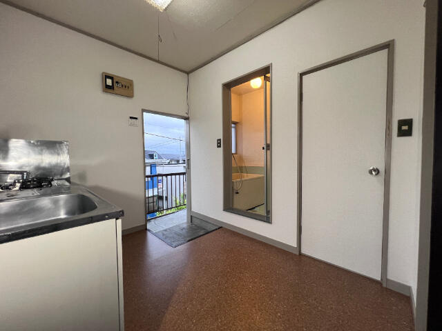 apartment 真田４丁目