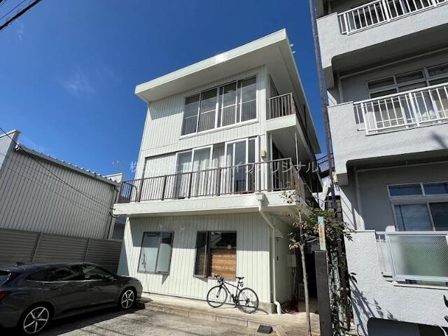 平塚市平塚３丁目のマンションの画像