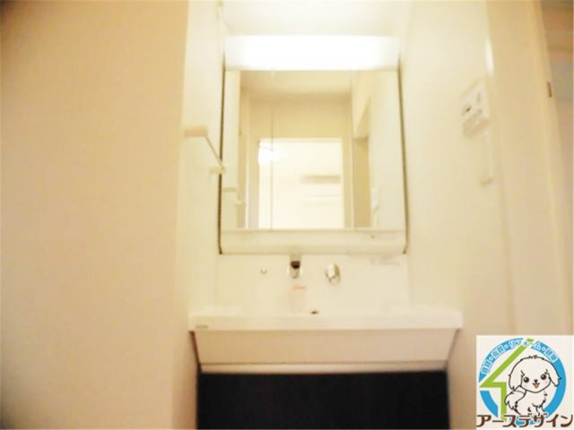 サンヒルズ・ラフォーレⅡの洗面所|パース写真