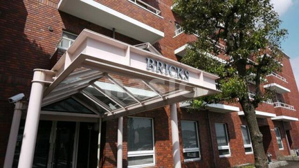 館銘板
