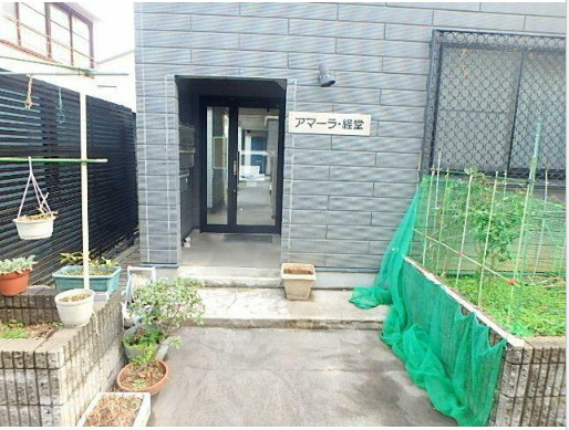 アマーラ経堂のエントランス