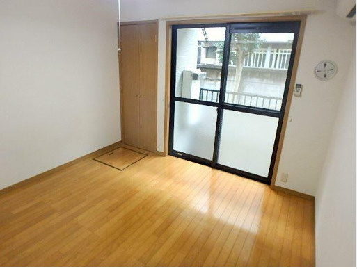 アマーラ経堂の居間・リビング