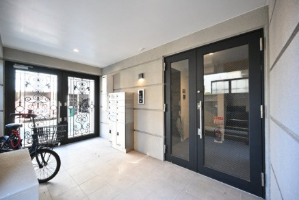 MG LUXURY SASAZUKAのロビー