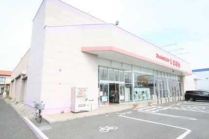 ファッションセンタ…まで1600m