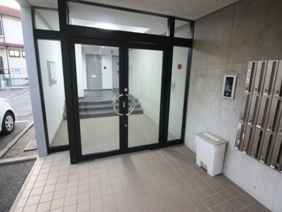 【エントランス】 | ハイツタナカ