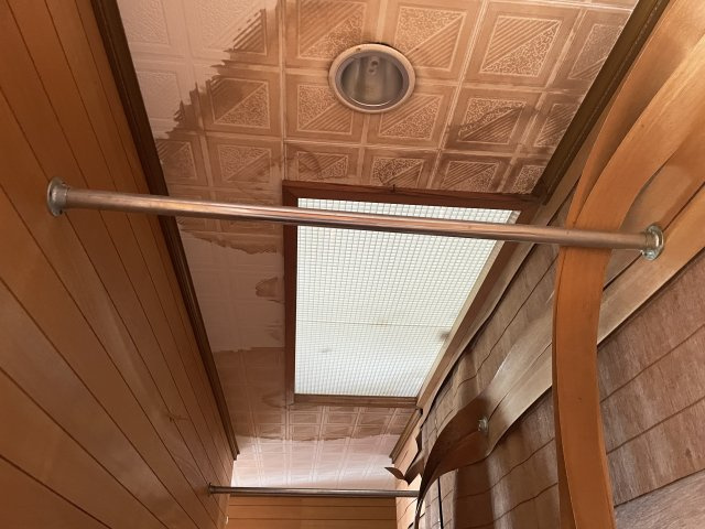 糸満市字糸満中古戸建のその他|天窓からの雨漏りあり