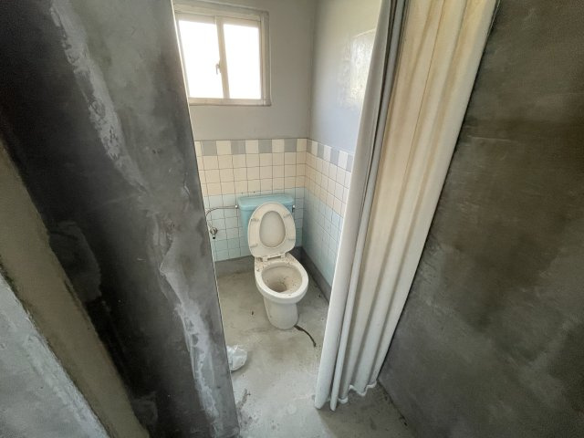 糸満市字糸満中古戸建のトイレ
