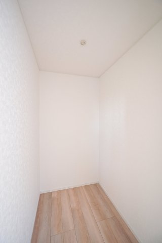 【収納】 | クレイドルガーデン　大泉町吉田第12 | 憧れのウォークインクローゼットでお洋服もたっぷり収納！