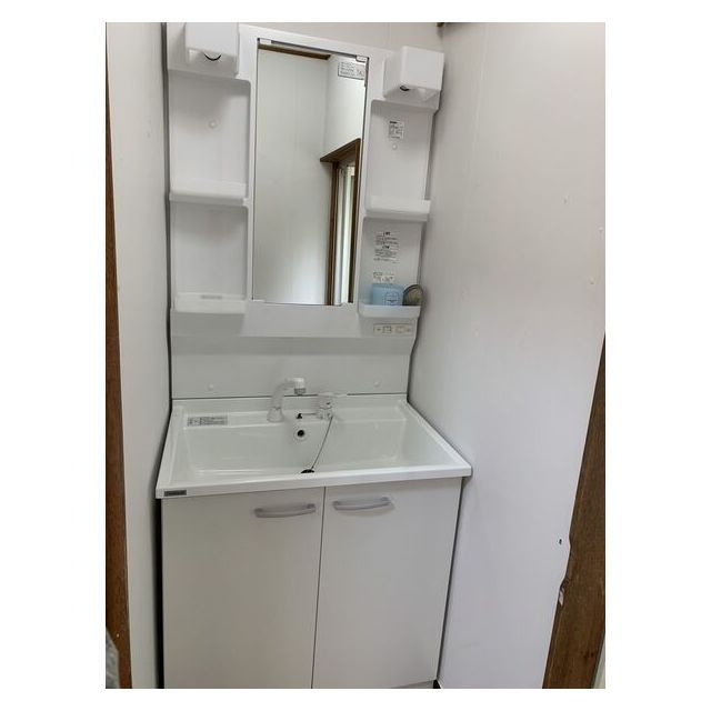 岐阜市三田洞東５丁目の一戸建ての洗面所