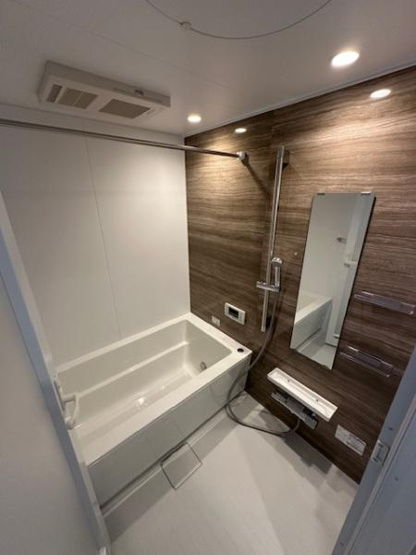 【浴室】 | ロイヤルメドゥ香里園タワー