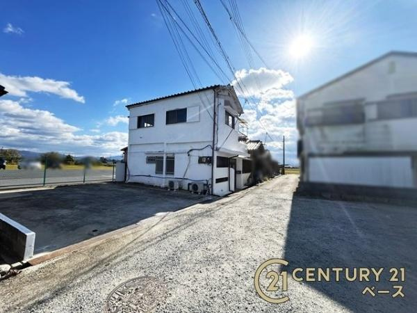 北葛城郡広陵町弁財天　一戸建の前面道路含む現地写真|道路路の高低差もなく駐車も楽々！