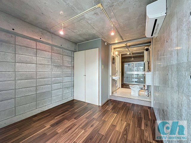 A・S ビル 306号室の居間・リビング