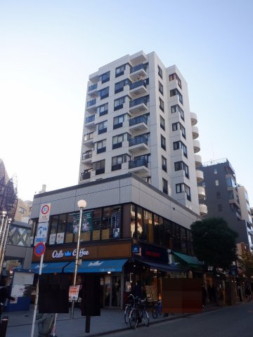 グランドメゾン麻布十番館の外観