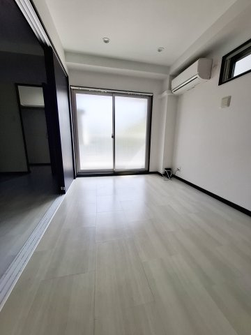 CoLaBo西宮中央の居間・リビング