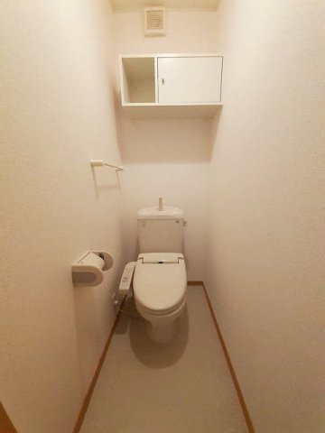 サンフラワーＣのトイレ|シンプルで使いやすいトイレです