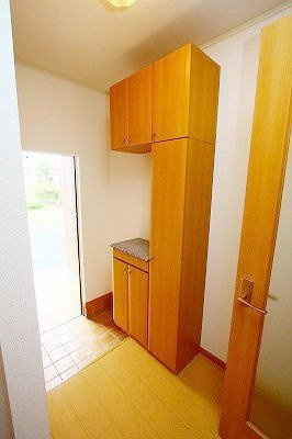 サンフラワーＤの玄関|きれいな玄関です