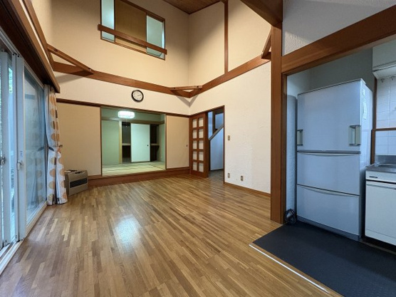 【居間・リビング】 | 東急天城高原別荘地　戸建