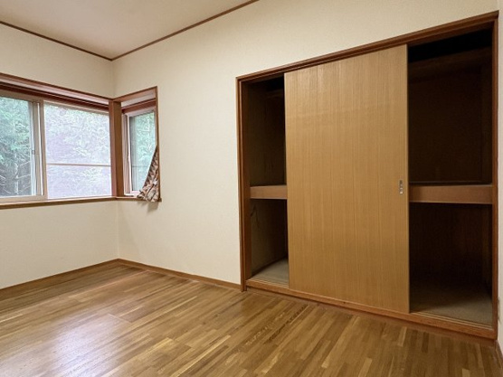 【洋室】 | 東急天城高原別荘地　戸建