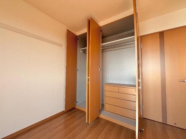 ティー・エム・ラドゥールの収納|クローゼット