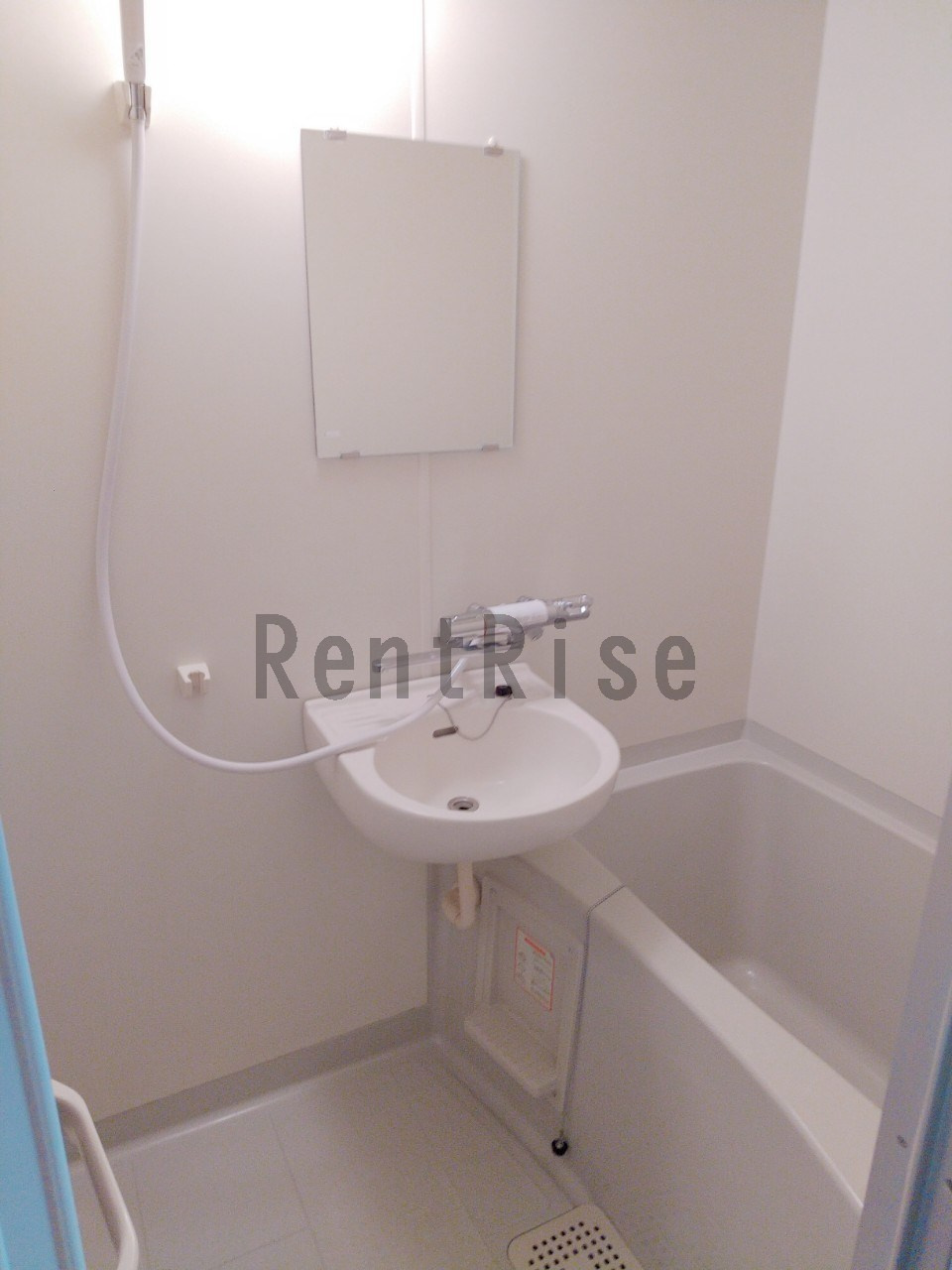 ウエストビレッジマーサの浴室