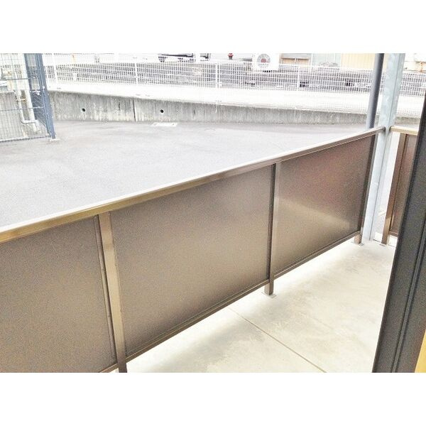 サニーレジデンスCOCOのバルコニー