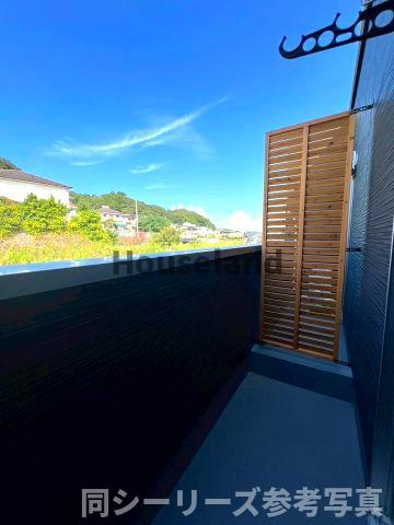 TJ鳴神2　B棟のバルコニー