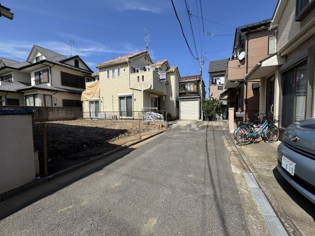 売地/ふじみ野市清見４丁目の前面道路含む現地写真