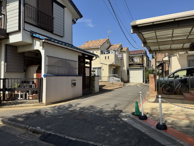 売地/ふじみ野市清見４丁目の前面道路含む現地写真
