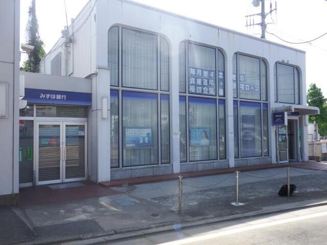 稲城市東長沼のアパートの周辺