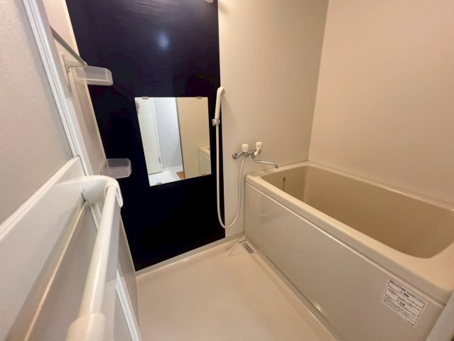 ユニハイツ朝霧の浴室