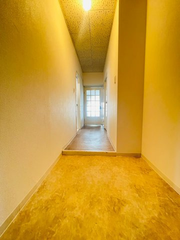 ユニハイツ朝霧の玄関