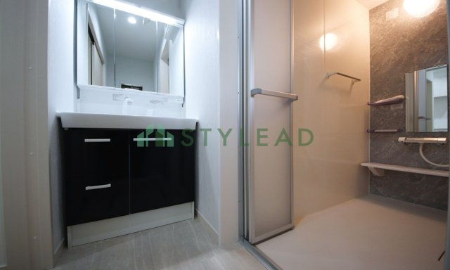 【独立洗面台】