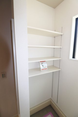 郡山市菜根3丁目　　　  １号棟　　　桜小学校、郡山第3中学区　の収納