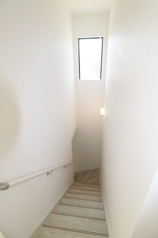 郡山市菜根3丁目　　　  １号棟　　　桜小学校、郡山第3中学区　の内装