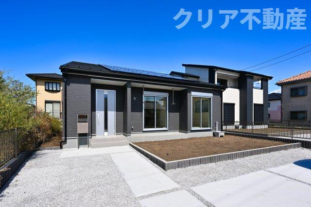 【駐車場】 | 太田市鳥山上町第4　リーブルガーデン | 並列４台駐車可能なゆとりのカースペース！