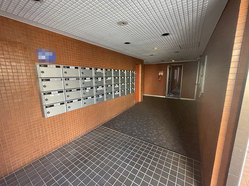 ガーデン一乗寺のエントランス