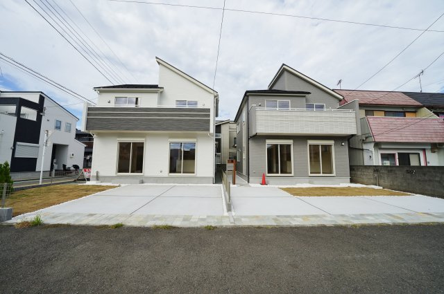 【横浜市瀬谷区南台1丁目10-4全2棟新築戸建て】★仲介手数料無料★（南瀬谷学校・南瀬谷中学校）の外観